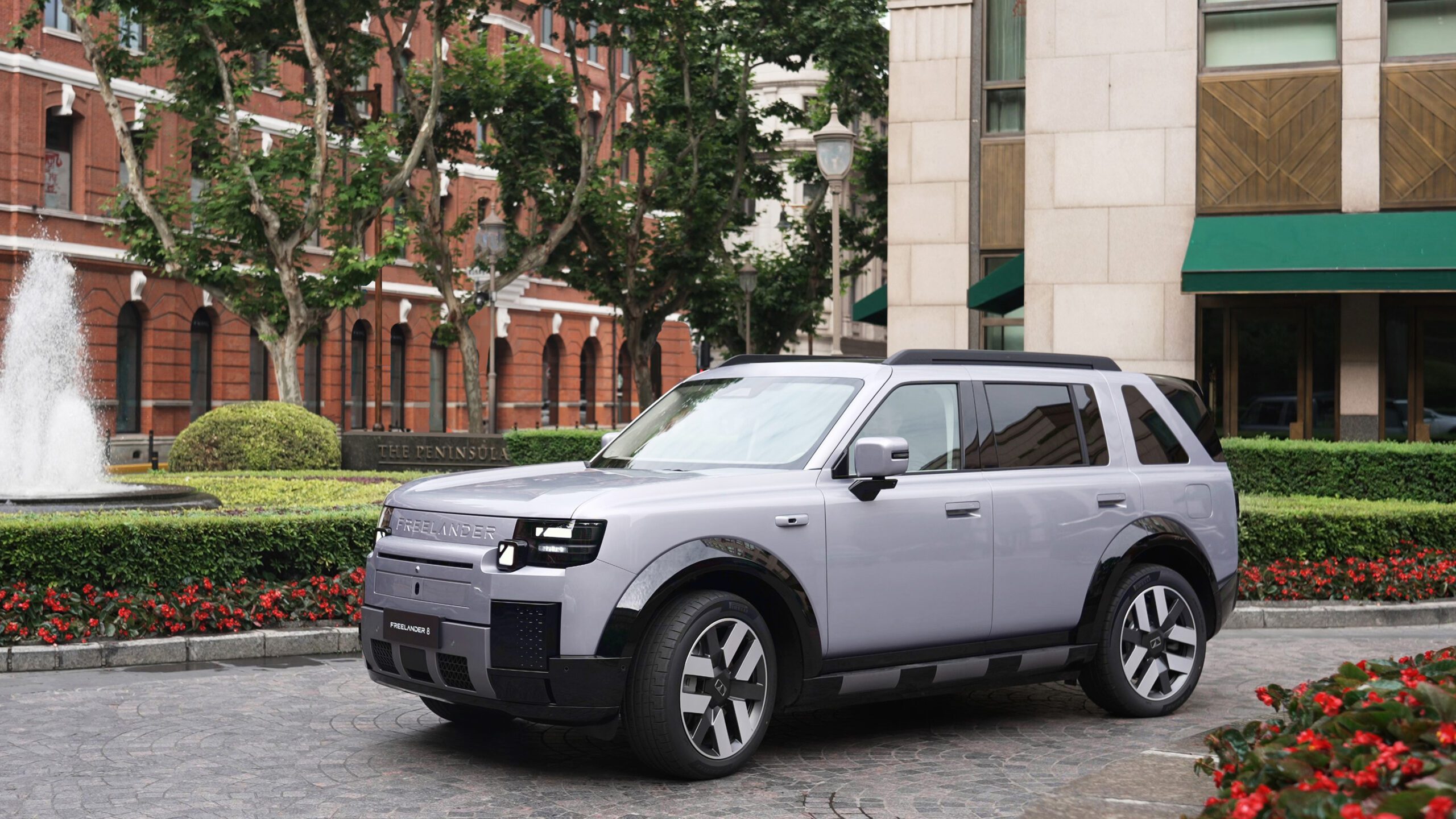 FREELANDER 8 Showcases Strength at Abu Dhabi Investment Forum in Shanghai